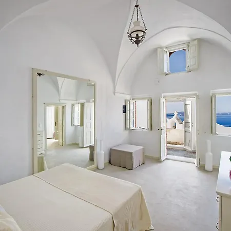 Calliope Aegean Views * Oia (Santorini)